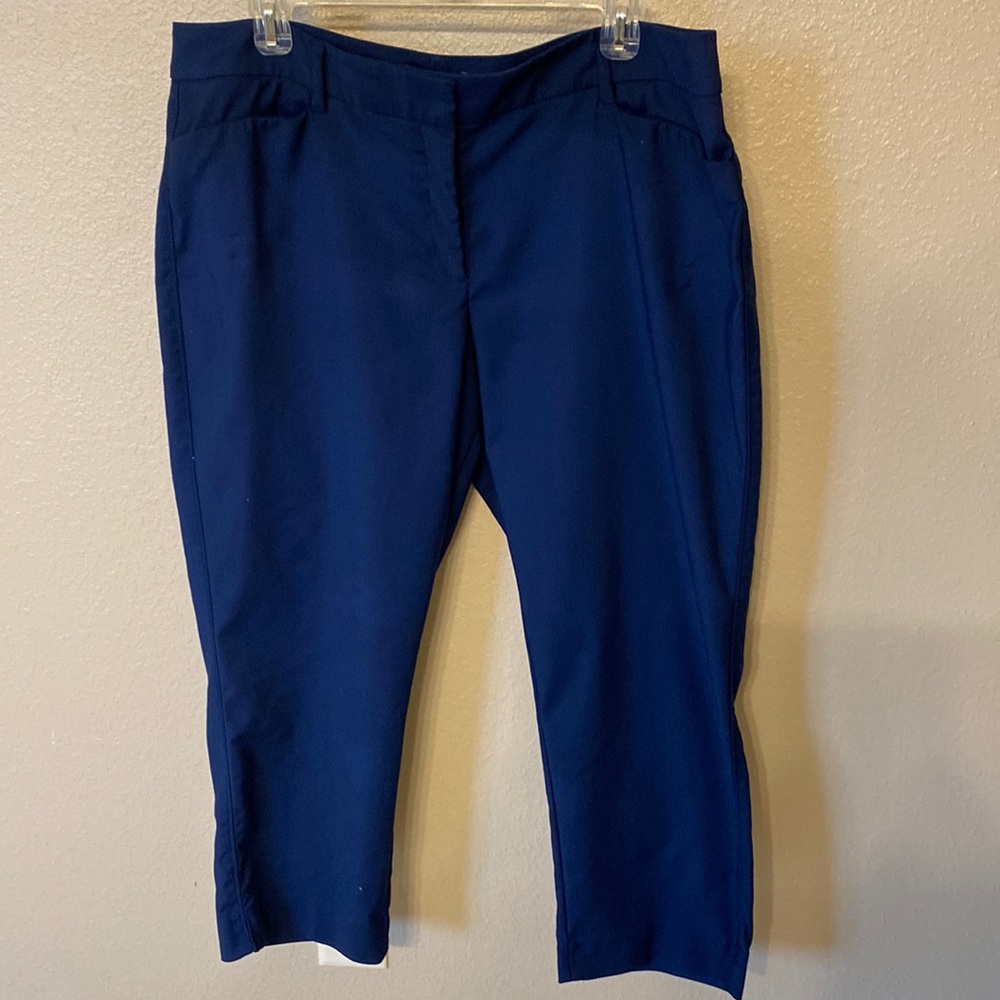 White House Black Market. Blue dress pant. Sz. 14.